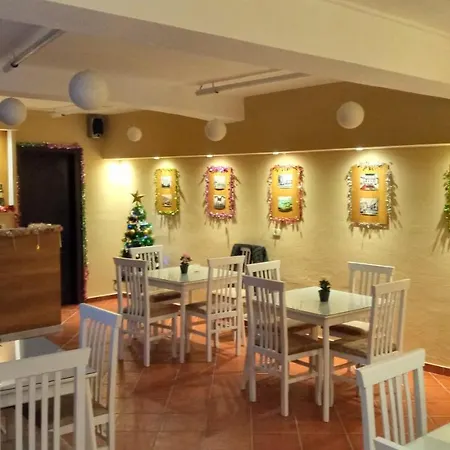 מלון Bebej Tradicional Gjirokastër