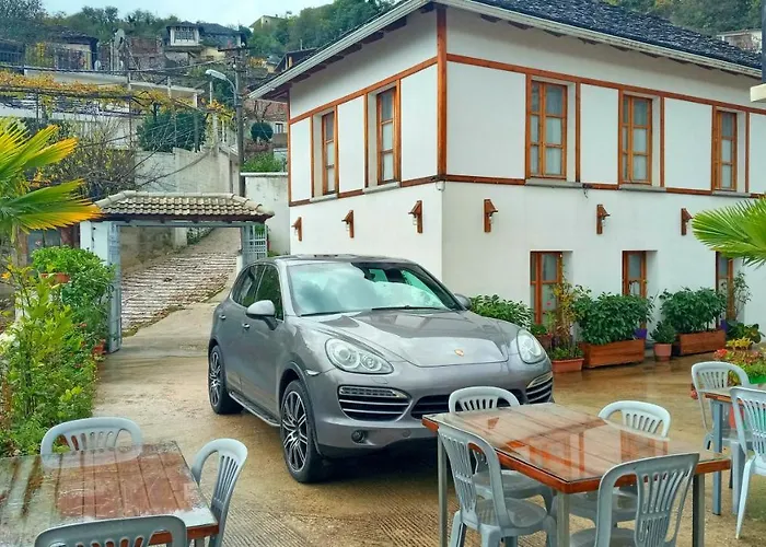 Hotel Bebej Tradicional Gjirokastër
