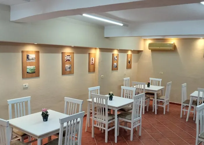 Bebej Tradicional Hotel Gjirokastër