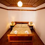 Bebej Tradicional Szálloda Gjirokastra