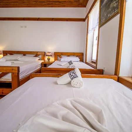 Bebej Tradicional 3* Gjirokaster