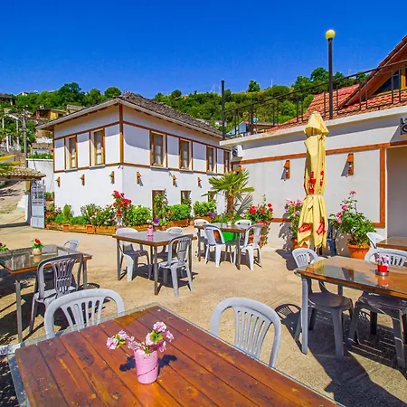 Bebej Tradicional 3*