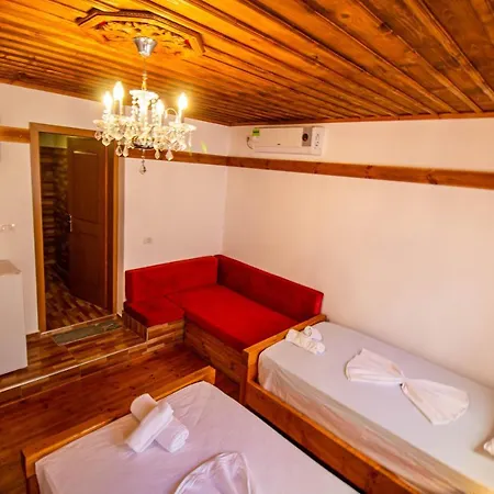 Bebej Tradicional Hotel 3*