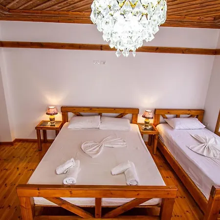 Bebej Tradicional מלון