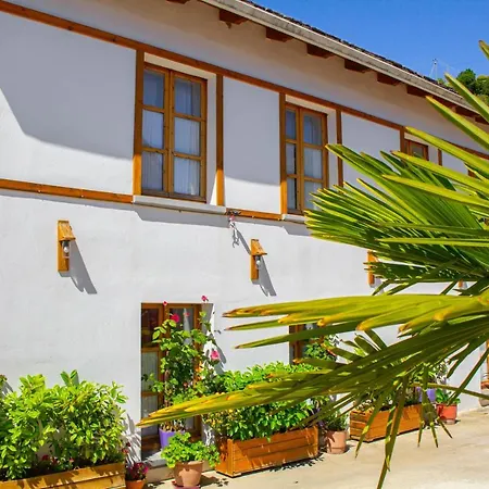 Bebej Tradicional Hotel 3*