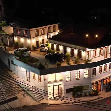 Bebej Tradicional מלון