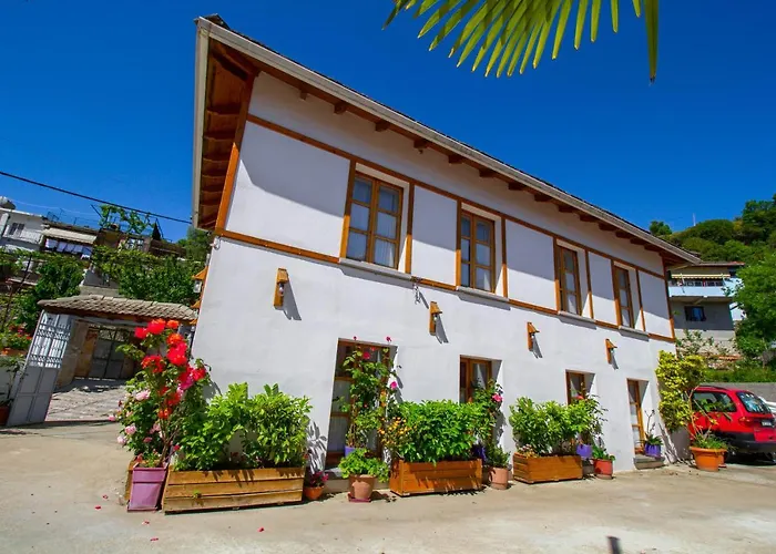 Bebej Tradicional Hotel Gjirokaster