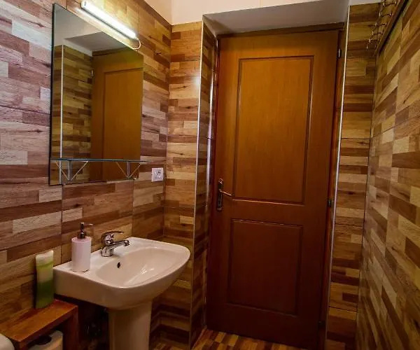 Hotel Bebej Tradicional Gjirokaster